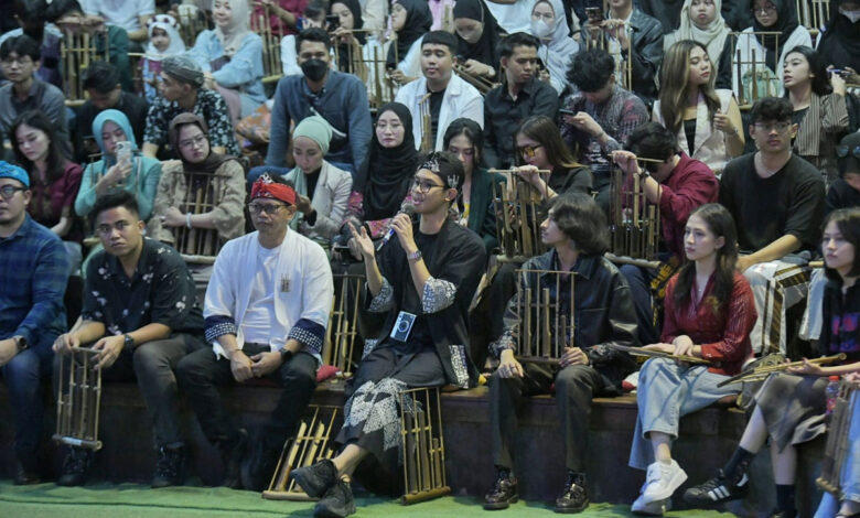 Saung-Angklung-Udjo-co