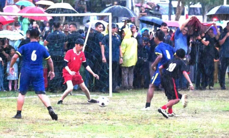 Jokowi-Bola