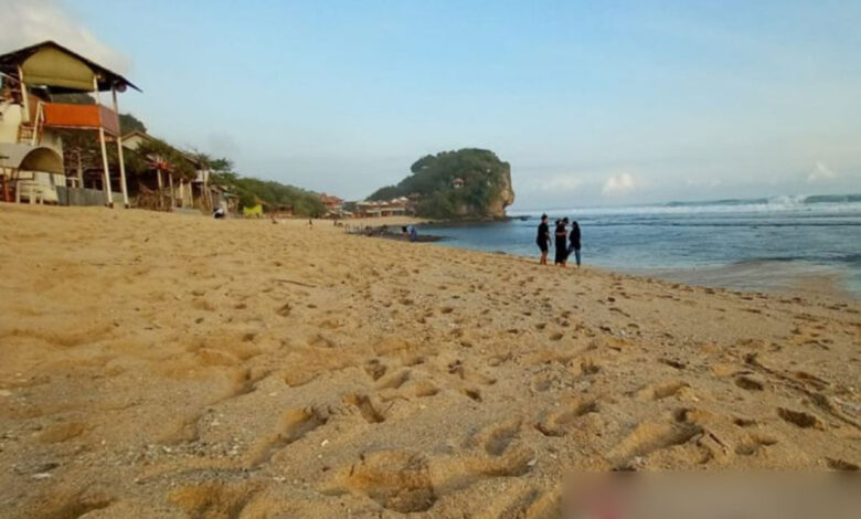 Objek-wisata-pantai