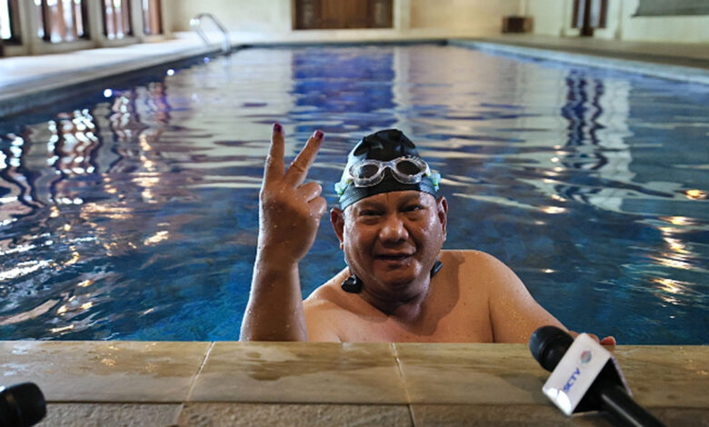 Prabowo-Renang-co