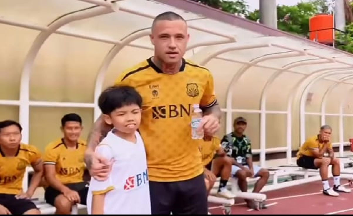 Radja-Nainggolan-co