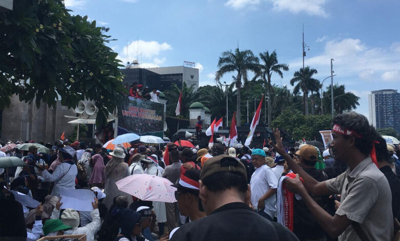 Hari Ini Demo Di DPR, Polri Terjunkan 3.929 Personel Gabungan - Indoposco