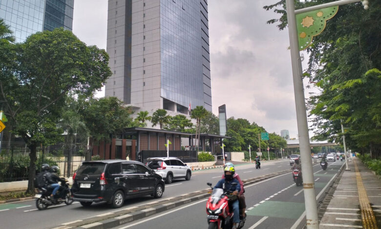 Jakarta-Berawan-co