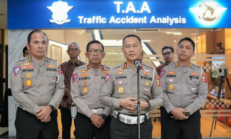 TAA-3-co