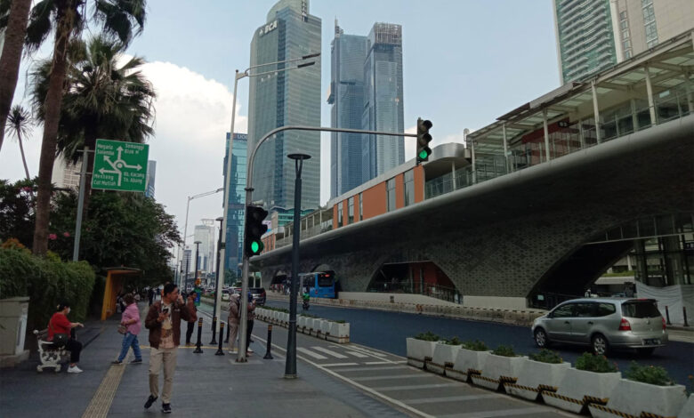 Jakarta-Berawan-3-co