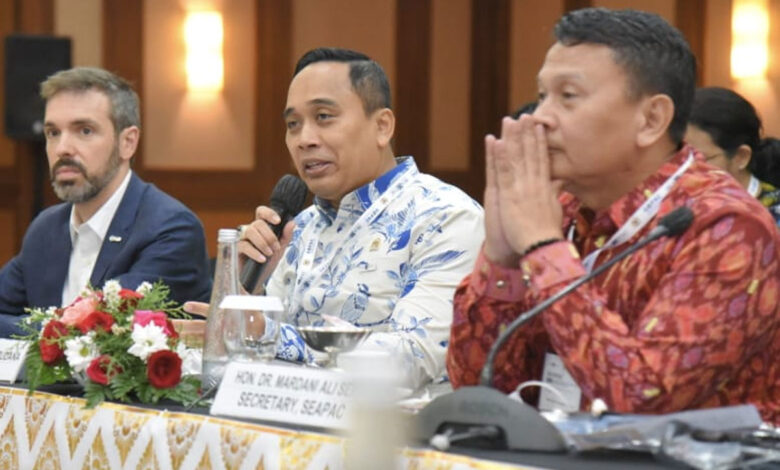 Putu-Supadma-Rudana-co