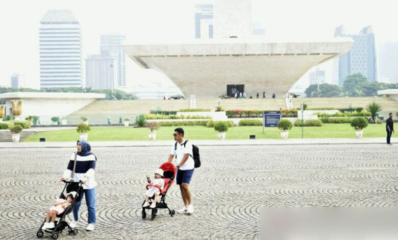 Warga-Monas