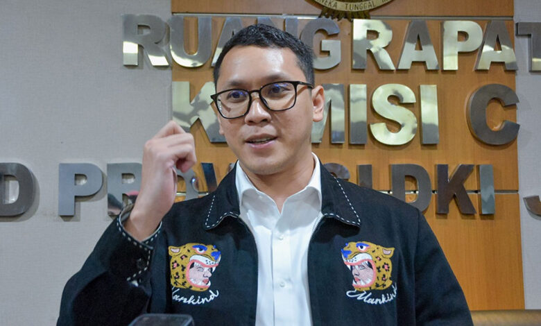 Dimaz-Raditya-co