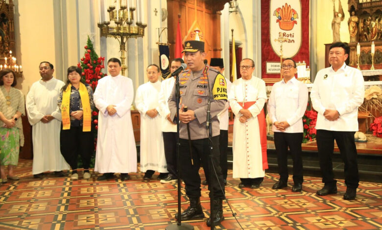 Kapolri-Gereja