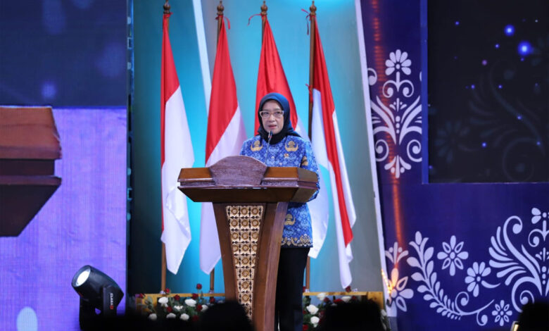 Rini-Widyanti-co