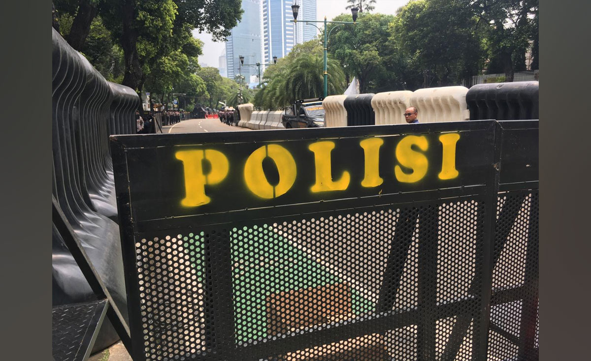 Batas-Polisi