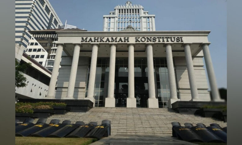 Gedung-MK