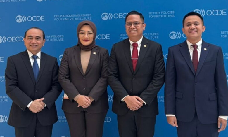 Adde-Khoirunnisa