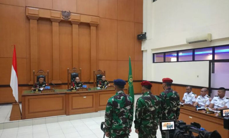 Sidang-Militer
