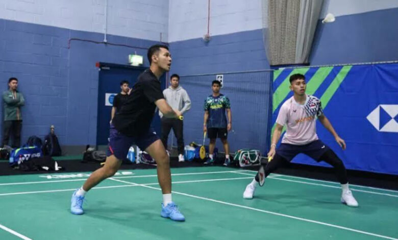 Badminton