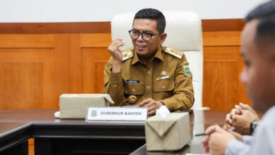 Gubernur-banten