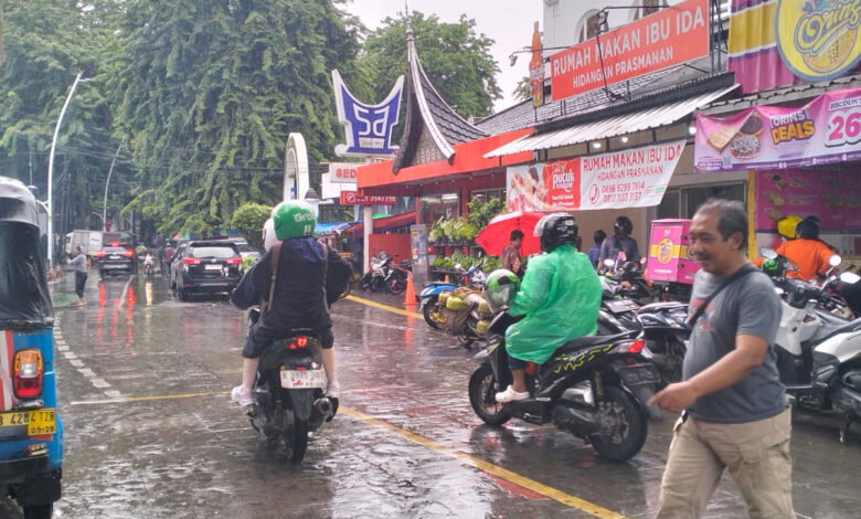 Hujan