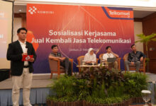 Telkomsel-Komdigi