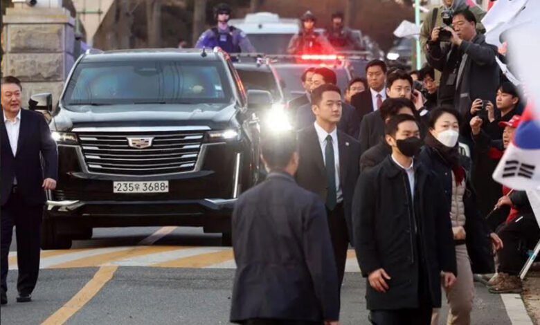 Yoon-Suk-yeol