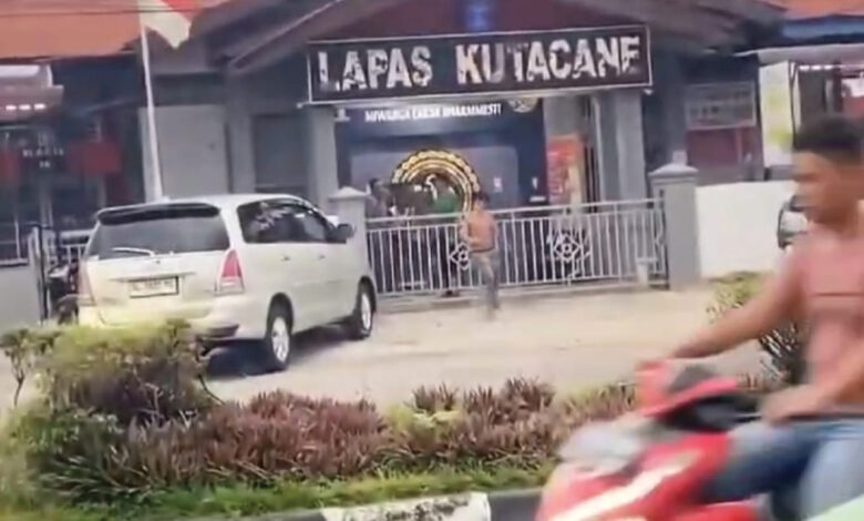 pas