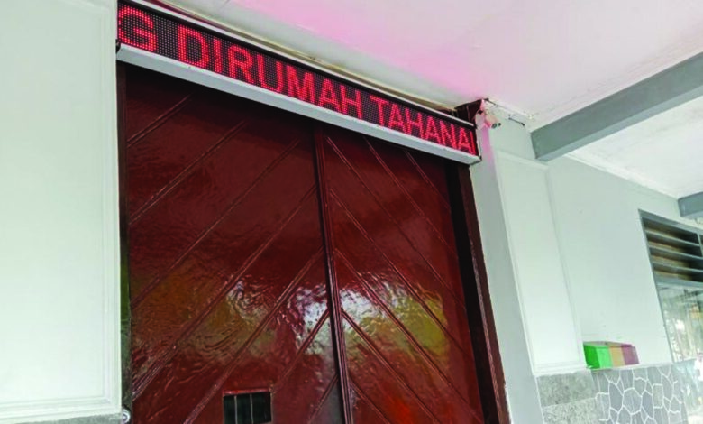 pintu
