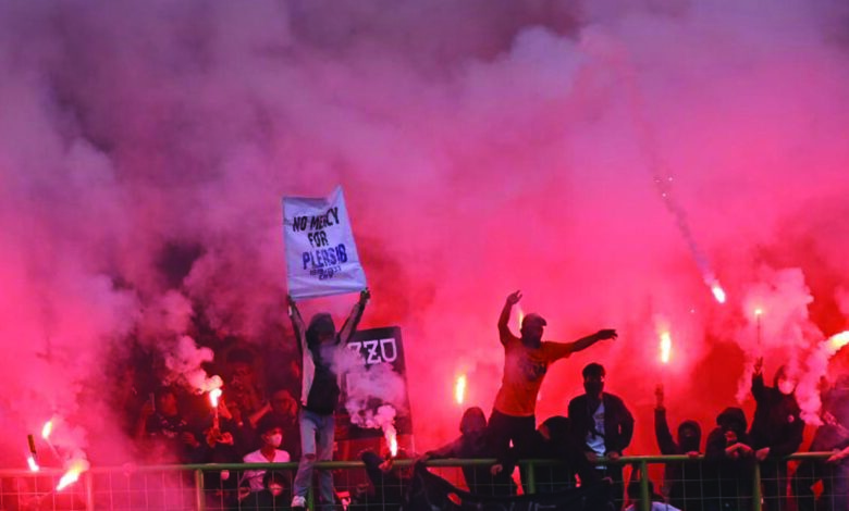 fans