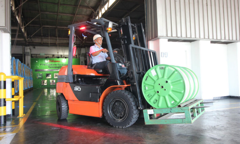Forklift
