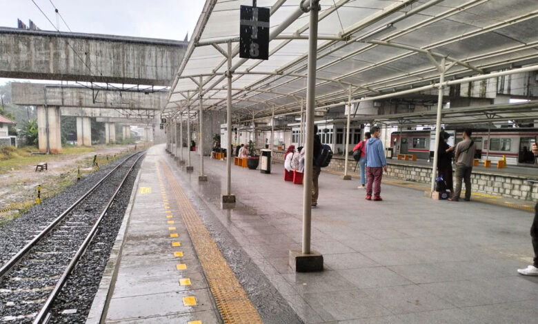 Hujan-Stasiun