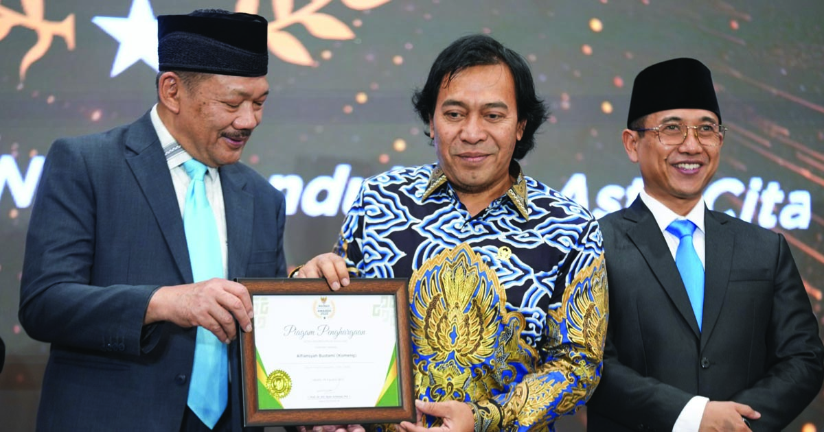 komeng